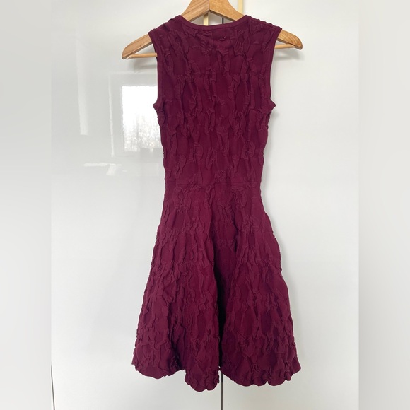 John + Jenn burgundy dress - Picture 2 of 3